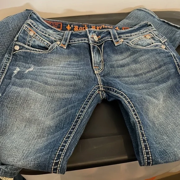 COPY - Rock Revival women’s boot cut jeans with flap pockets and white logo. - Picture 4 of 5